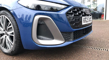 2025 Audi 2.0 TFSI S line Saloon S Tronic Euro 6 5-door (Blue) - Image: 41