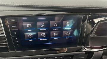 2020 Volkswagen 2.0 TDI Executive DSG Euro 6 5-door (Blue) - Image: 18