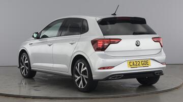 2022 Volkswagen 1.0 TSI R-Line DSG Euro 6 5-door (Silver) - Image: 3
