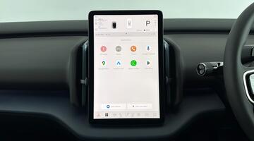 2025 Volvo Single Motor Extended Range 69kWh Plus Auto 5-door (Black) - Image: 7