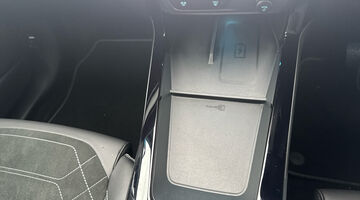 2025 Ford Standard Range 43kWh Premium Auto 5-door (Blue) - Image: 19