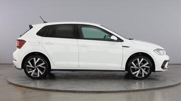 2025 Volkswagen 1.0 TSI R-Line DSG Euro 6 5-door (White) - Image: 4