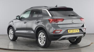 2025 Volkswagen TSI Match DSG Euro 6 5-door (Grey) - Image: 3