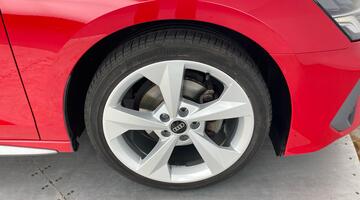 2022 Audi 1.0 TFSI 30 S line S Tronic Euro 6 4-door (Red) - Image: 5