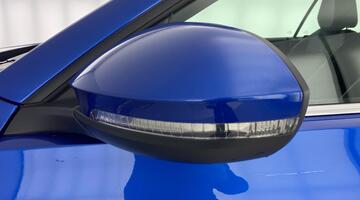 2025 Volkswagen TSI R-Line DSG 2WD Euro 6 2-door (Blue) - Image: 36