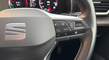 2022 SEAT EHybrid 12.8kWh XCELLENCE Lux DSG Euro 6 5-door (Grey) - Image: 31