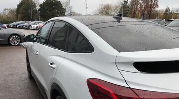 2024 Audi 45 Black Edition Sportback Auto quattro 5-door 82kWh (White) - Image: 42