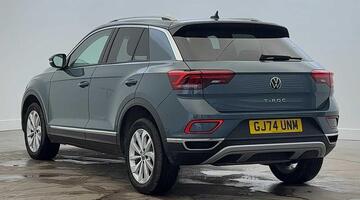 2024 Volkswagen TSI Style DSG Euro 6 5-door (Blue) - Image: 3