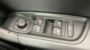 2025 Audi TFSI 35 Black Edition Sportback S Tronic Euro 6 5-door (Grey) - Image: 19