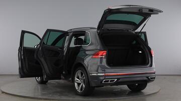 2023 Volkswagen TSI R-Line Edition DSG Euro 6 5-door (Grey) - Image: 11