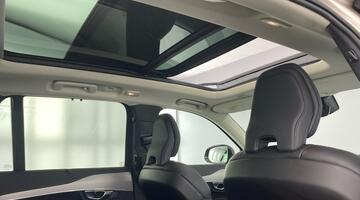 2022 Volvo 2.0 B5 MHEV Plus Auto 4WD Euro 6 5-door (Unlisted) - Image: 28