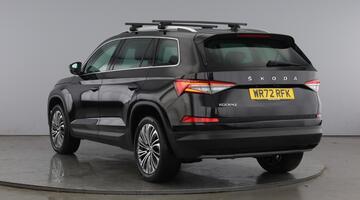 2023 Škoda TSI ACT SE L Executive DSG Euro 6 5-door (7 Seat) (Black) - Image: 4