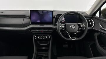 2025 Škoda 2.0 TDI SE L DSG 4WD Euro 6 5-door (7 Seat) (Gold) - Image: 8