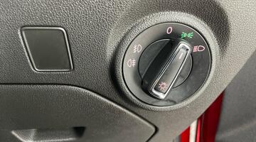 2017 SEAT EcoTSI FR Technology Euro 6 5-door (Red) - Image: 20