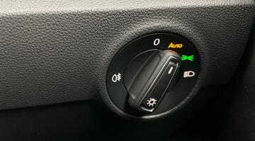 2022 Volkswagen TSI R-Line DSG Euro 6 5-door (Red) - Image: 20