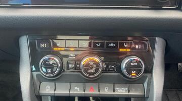 2022 Škoda TSI ACT SE L Executive Euro 6 5-door (7 Seat) (Blue) - Image: 19