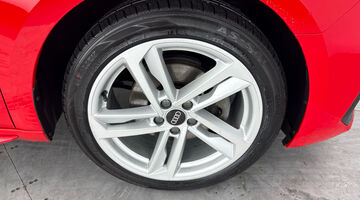 2022 Audi 1.0 TFSI 30 S line Sportback S Tronic Euro 6 5-door (Red) - Image: 5