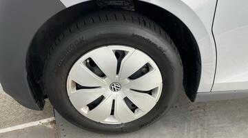 2024 Volkswagen Pro 77kWh Commerce Plus Auto 5-door (Silver) - Image: 29