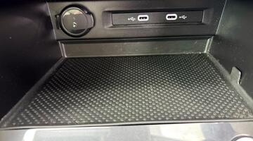 2022 Volkswagen 2.0 TDI Elegance DSG Euro 6 5-door (White) - Image: 7