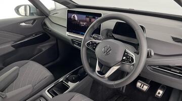 2025 Volkswagen Pro 59kWh Auto 5-door (Silver) - Image: 6