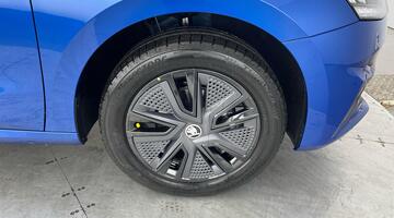 2025 Škoda 1.0 TSI Design Edition Euro 6 5-door (Multicolour) - Image: 5