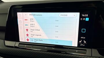 2024 Volkswagen ETSI MHEV R-Line DSG Euro 6 5-door (White) - Image: 16