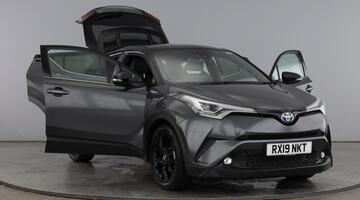 2019 Toyota VVT-h Dynamic CVT Euro 6 5-door (Grey) - Image: 9