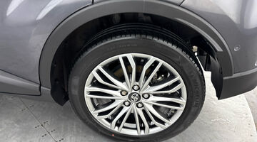 2021 Toyota VVT-h Excel CVT Euro 6 5-door (Grey) - Image: 27