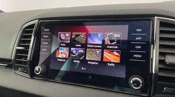 2019 Škoda 2.0 TSI SportLine DSG 4WD Euro 6 5-door (Grey) - Image: 19