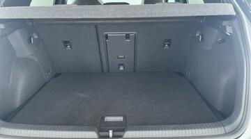 2022 Volkswagen TSI R-Line Euro 6 5-door (Grey) - Image: 28