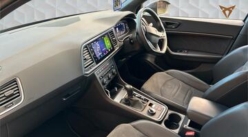 2022 CUPRA 2.0 TSI VZ1 DSG 4-doorive Euro 6 5dr (Grey) - Image: 2