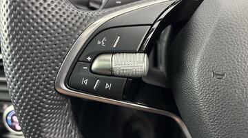 2025 Škoda 2.0 TDI SE L DSG 4WD Euro 6 5-door (7 Seat) (Gold) - Image: 13