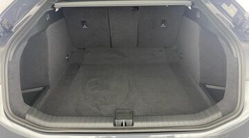 2025 Audi 100kWh S line Auto quattro 5-door (Grey) - Image: 31