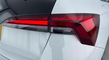 2025 Škoda 1.0 TSI Monte Carlo Edition DSG Euro 6 5-door (White) - Image: 32