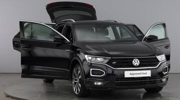 2019 Volkswagen 2.0 TDI R-Line Euro 6 5-door (Black) - Image: 9