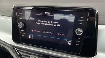 2023 Volkswagen 1.0 TSI Life Euro 6 5-door (Grey) - Image: 15