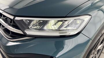 2022 Volkswagen TSI R-Line DSG Euro 6 5-door (Blue) - Image: 39