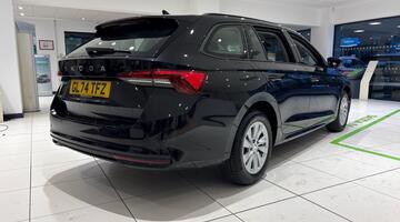 2024 Škoda TSI ACT SE Technology Euro 6 5-door (Black) - Image: 15