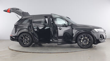 2025 Audi 3.0 TDI V6 50 Black Edition Tiptronic quattro Euro 6 5-door (Black) - Image: 10