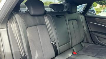 2023 Audi 2.0 TFSI 45 Black Edition Sportback S Tronic quattro Euro 6 5-door (Black) - Image: 11