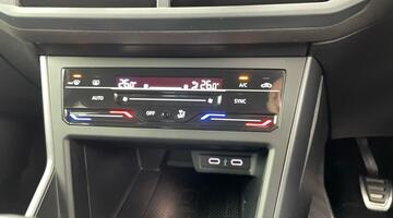 2022 Volkswagen 1.0 TSI R-Line Euro 6 5-door (Red) - Image: 14