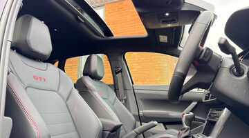 2025 Volkswagen 2.0 TSI GTI DSG Euro 6 5-door (Black) - Image: 20