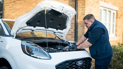 Straightforward Ford servicing and repairs