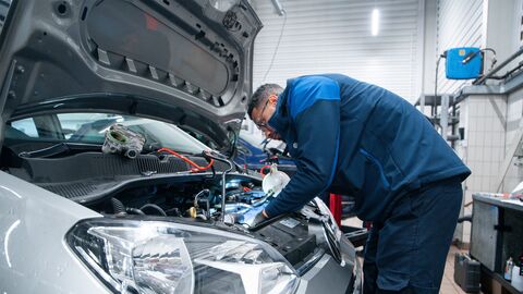 Volkswagen servicing & maintenance at our Bristol garage