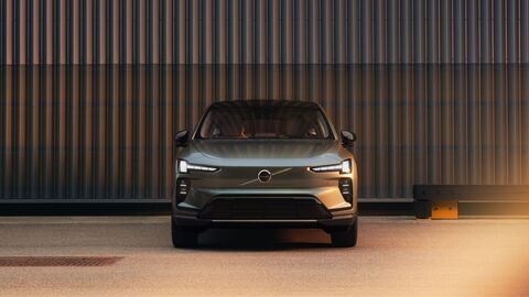 Volvo business lease with Mon Motors