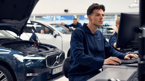 Volvo Service Plans