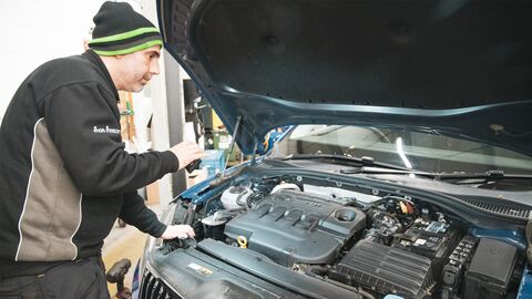 How do I book a Škoda recall?