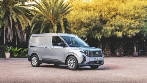 Ford Commercial Business Leasing with Mon Motors