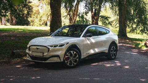 Discover your next Approved Used car at Mon Motors