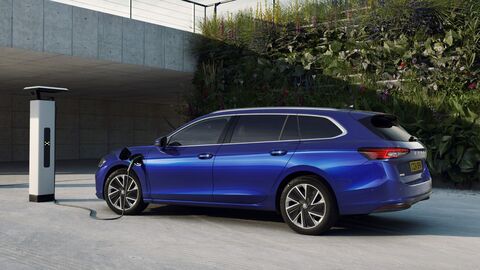 Superb Estate Plug-in Hybrid